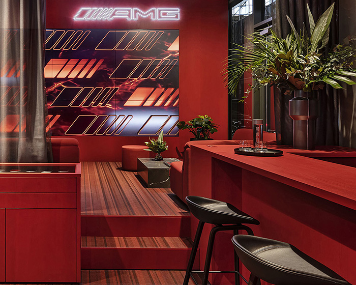 奔馳汽車私人沙龍咨詢店鋪空間設(shè)計“炫酷紅色”風(fēng)格 奔馳汽車私人沙龍咨詢店鋪空間設(shè)計“炫酷紅色”風(fēng)格