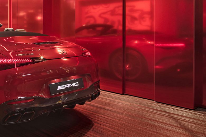 奔馳汽車私人沙龍咨詢店鋪空間設(shè)計“炫酷紅色”風(fēng)格 奔馳汽車私人沙龍咨詢店鋪空間設(shè)計“炫酷紅色”風(fēng)格