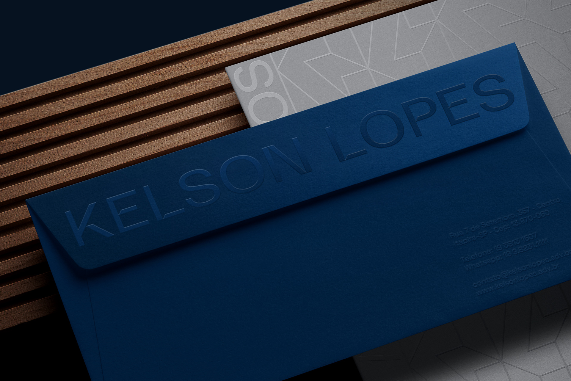 Kelson Lopes 律師事務(wù)所品牌logo設(shè)計vi設(shè)計,字母kL結(jié)合logo與海軍藍(lán)灰配色 Kelson Lopes 律師事務(wù)所品牌logo設(shè)計vi設(shè)計,字母kL結(jié)合logo與海軍藍(lán)灰配色