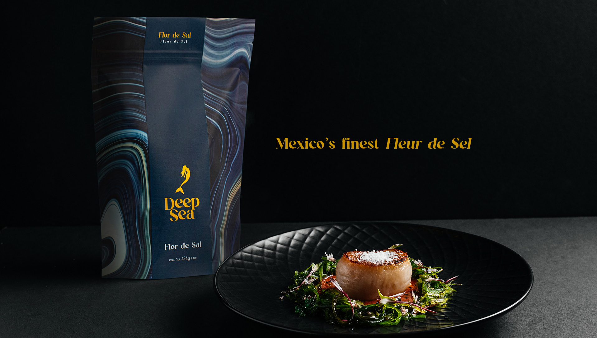 Deep Sea 海鹽美人魚logo設(shè)計與藍色波紋風格包裝設(shè)計-上海logo包裝設(shè)計公司