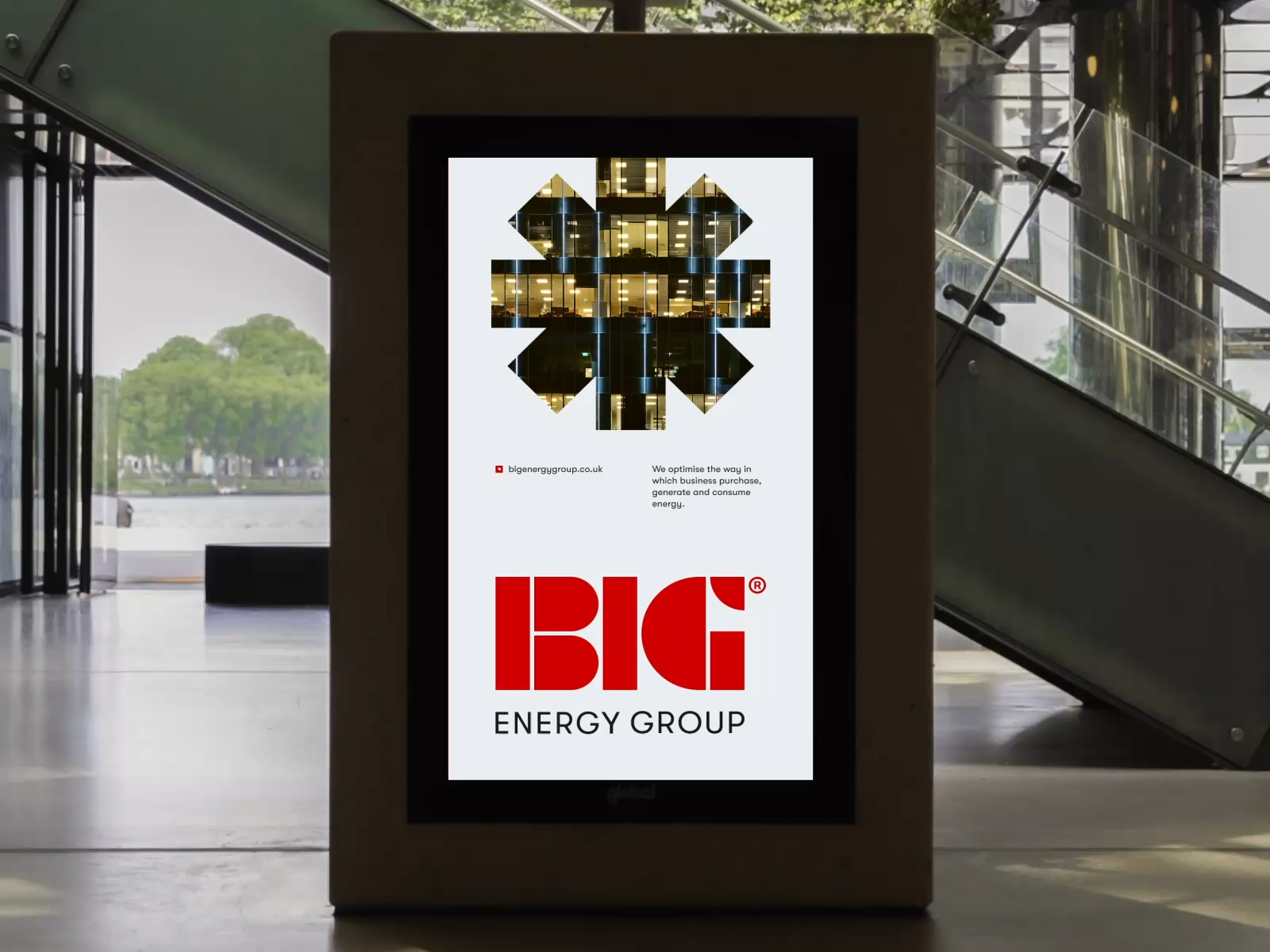 BIG Energy Group能源企業(yè)品牌vi形象重塑設計與網(wǎng)站設計,幾何字母logo與黑紅工業(yè)風 BIG Energy Group能源企業(yè)品牌vi形象重塑設計與網(wǎng)站設計,幾何字母logo與黑紅工業(yè)風