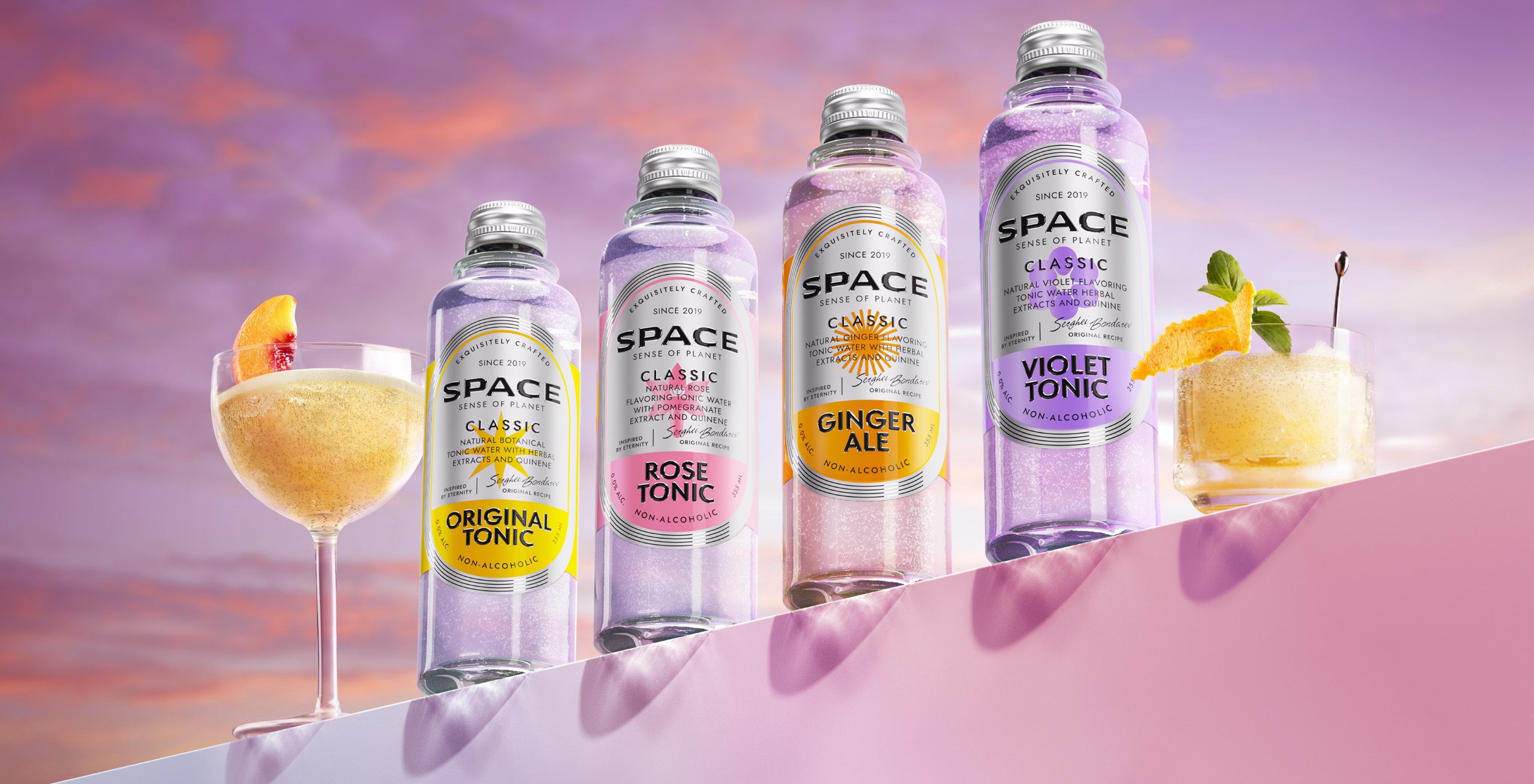 Space 精釀無酒精飲料包裝設(shè)計(jì)，銀色加變色現(xiàn)代太空風(fēng)格