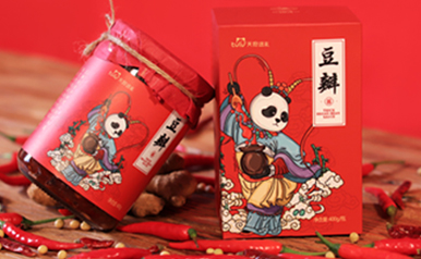 天府途禮豆瓣醬辣醬包裝設(shè)計(jì)“熊貓川劇戲劇插畫(huà)”
